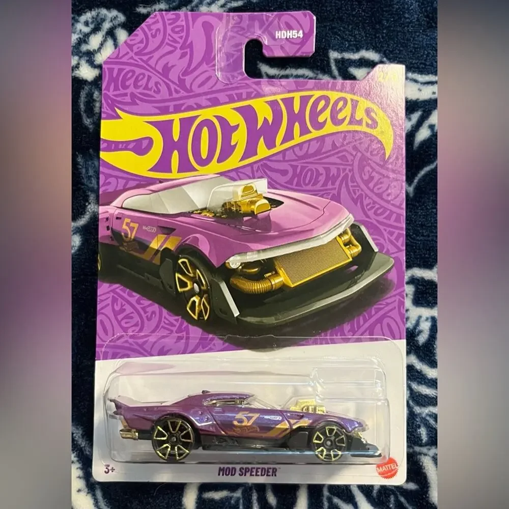 NIB! Hot Wheels 57th Anniversary Pearl & Chrome Mod Speeder #2